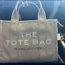 Marc Jacobs The Tote Bag 