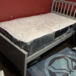  2 Twin Bed Sets