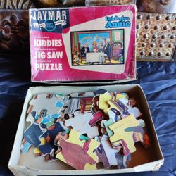 VINTAGE LITTLE ORPHAN ANNIE PUZZLE 