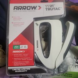** NEW ** ARROW TR21 TruTac Stapler