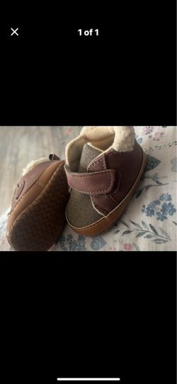 Baby shoes