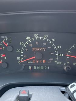 2000 Ford Excursion Thumbnail
