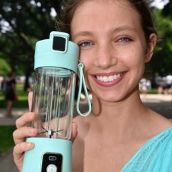 Blender USB for Shakes and Smoothies