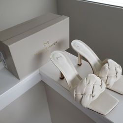 Marc Fisher LTD Digana Sandal (Women)
IVORY, Size 9.5 M 