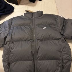 Nike Puffer