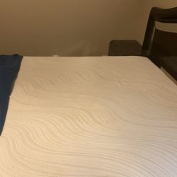 King Size Bedroom Set w/ Mattress (Under 5 Yrs Old) + Optional Free Dresser