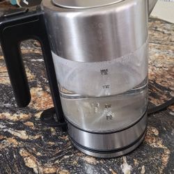 Amazon Basics 1L Electric Kettle 