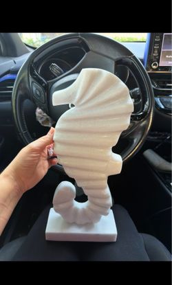 1970-90s white marble seahorse sculpture vintage  RARE