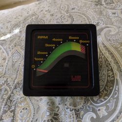 US Marine RPM Gauge (0–6000 RPM)