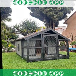 dream heart Weather-Safe Dog Houses in Any Size - Protection in Every Season