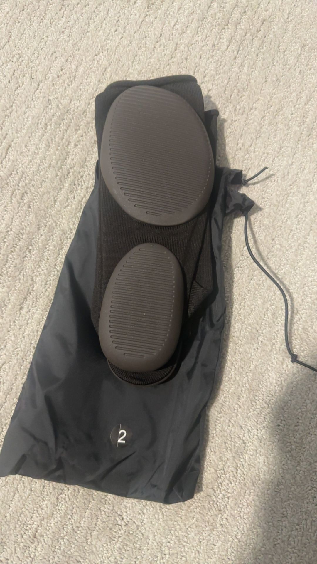 Yeezy Pods Size 2