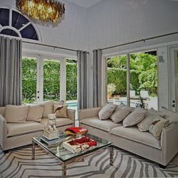 Artefacto Coffee Table 