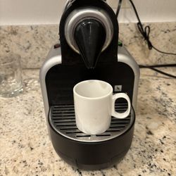 Original Nespresso Essenza Machine