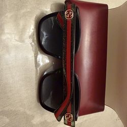 Gucci sunglasses oversized
