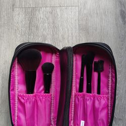 Like New Savvy Mineral By Young Living Brush Set 