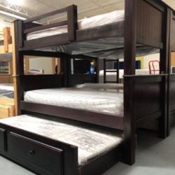 Bunk Beds Twin Twin Twin Pinewood****