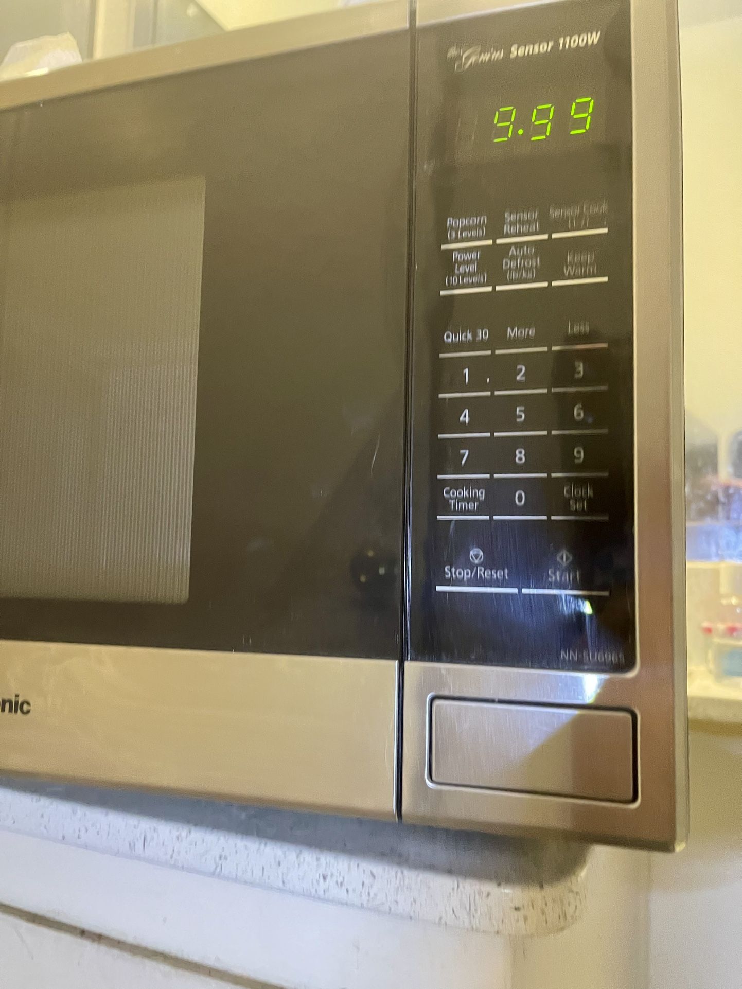 $367 Excellent Panasonic microwave- REDUCED
