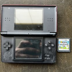 Nintendo DS Lite With Super Mario Bros Game