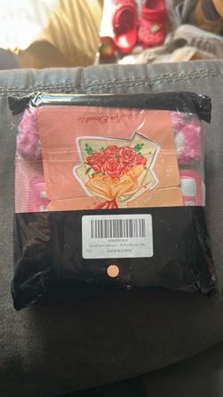 NovaCharm Sakura 20 Pcs Women Gift Set