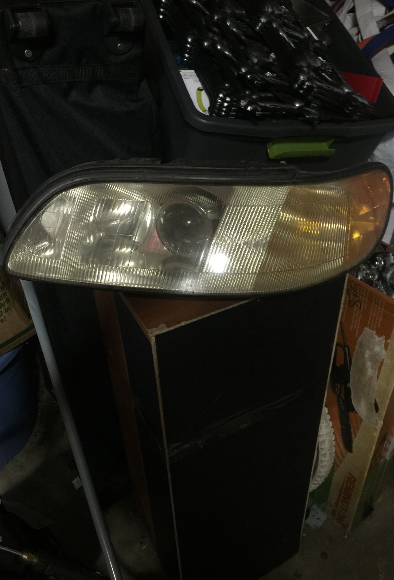 1994 Lexus gs300 left headlight