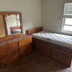 Bedroom Set