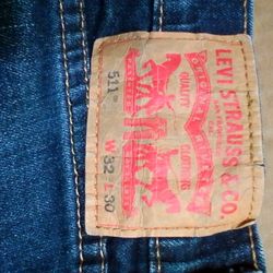 Levis  511 W32 L30