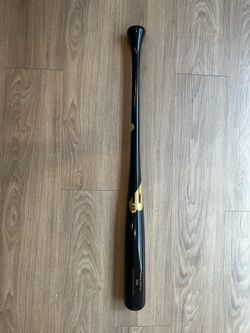 Professional wood bat