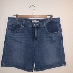 Levis Jean shorts