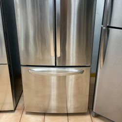LG Refrigerator 32” W