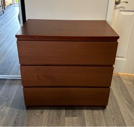 Beautiful IKEA Malm Brown 3 Drawer Dresser