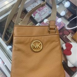 Michael kors Crossbody Bag 