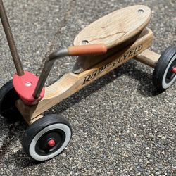 Old Vintage Radio Flyer Scooter