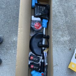 Brand New : Lawn Mover 