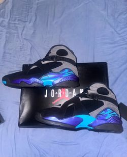 Jordan Retro 8 Aquas Size 9 New