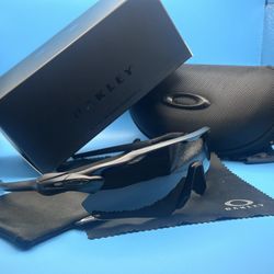 Oakley Radar Ev