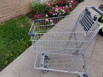 Shopping cart 1 left will not reply to>> Is it still available