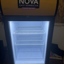 Counter Top Merchandiser