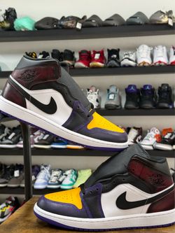 Jordan 1 Mid SE LA to Chicago Sz 9M