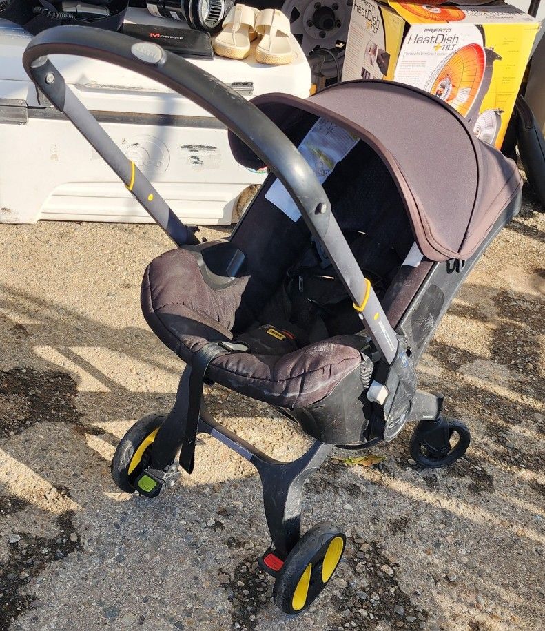 Doona Car Seat & Stroller!