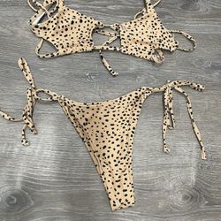 Women Bikini Set, Size:S Price:$7 Preloved