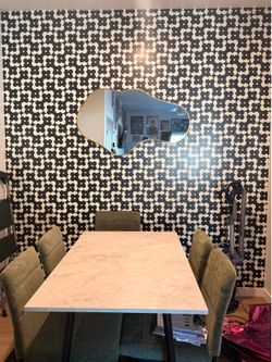 Dining room table
