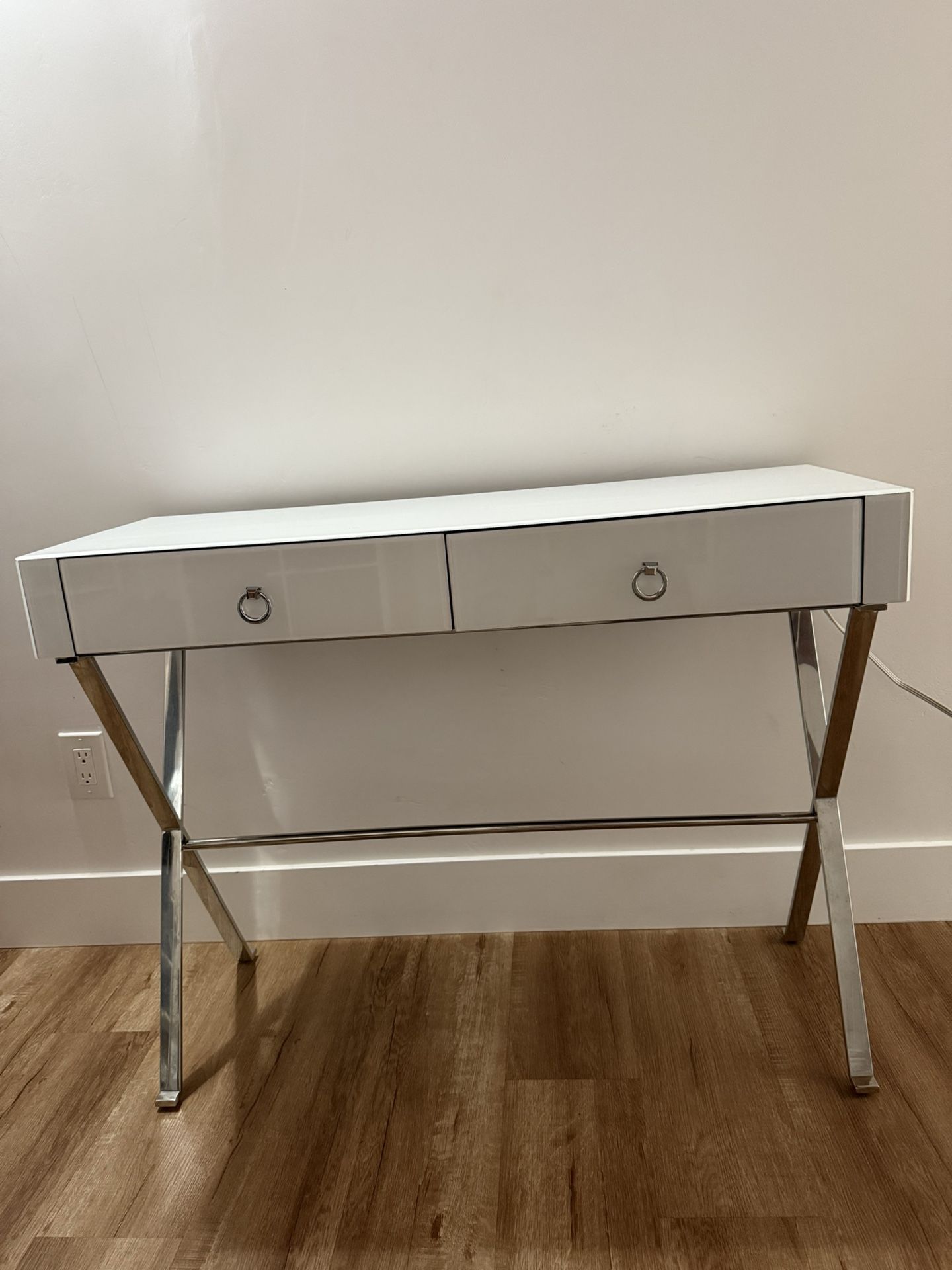 White Desk