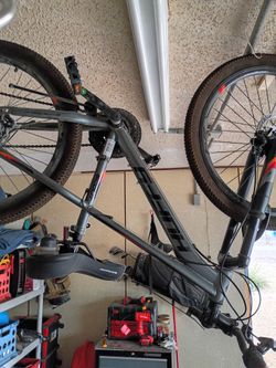 24" Huffy mountain bike