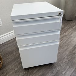 White Filing Cabinet 3 Drawers on Wheels Under Desk, Metal Rolling File Cabinet with Lock for Home Office, Small Mobile File Cabinet for Letter Legal 