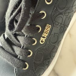 Guess Shoes In Good Condition. Size 6 M