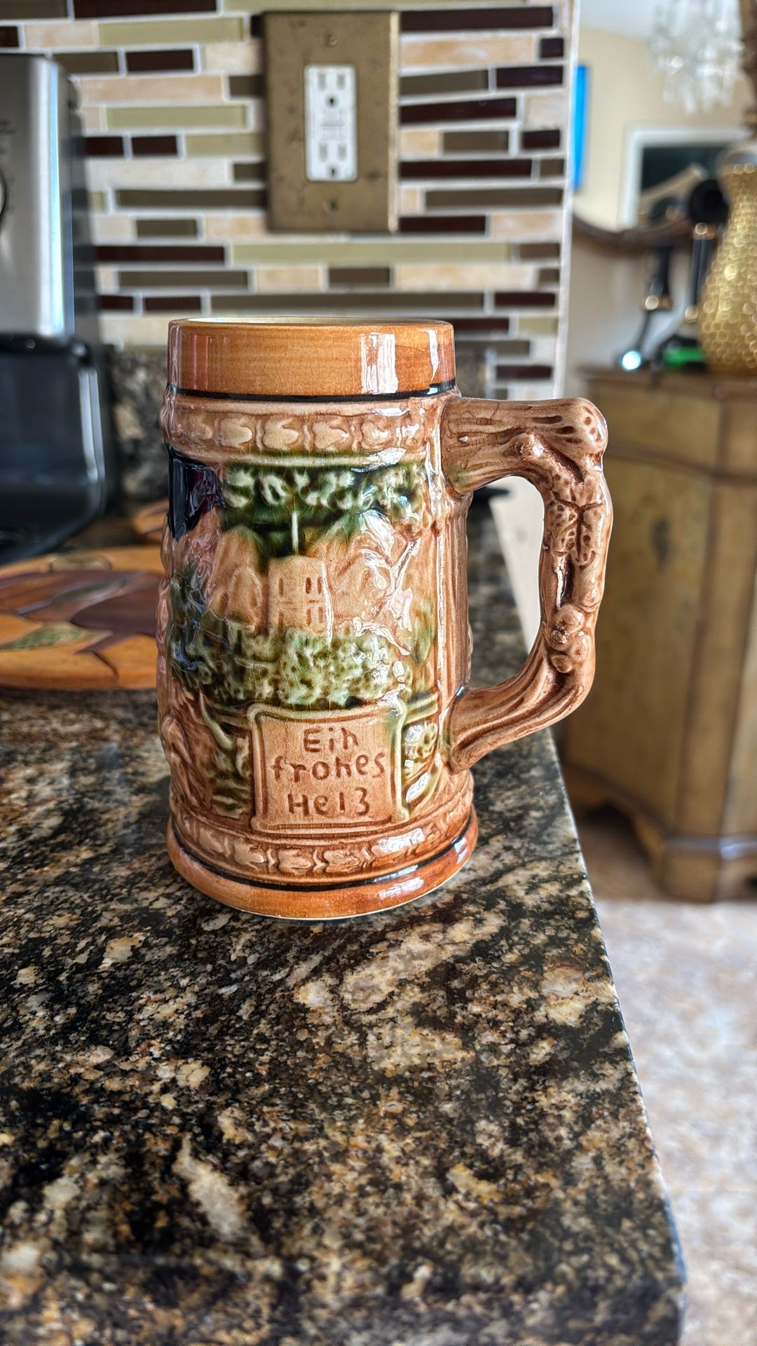 Happy Couple Mug 3D