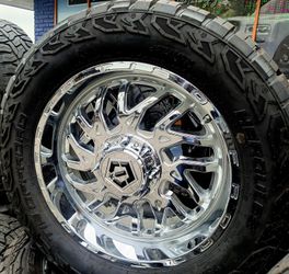 All 4 Wheels 22x12 Tires 35 Of Road Available 