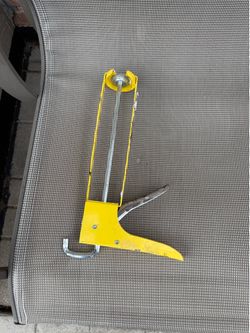 Caulking Gun