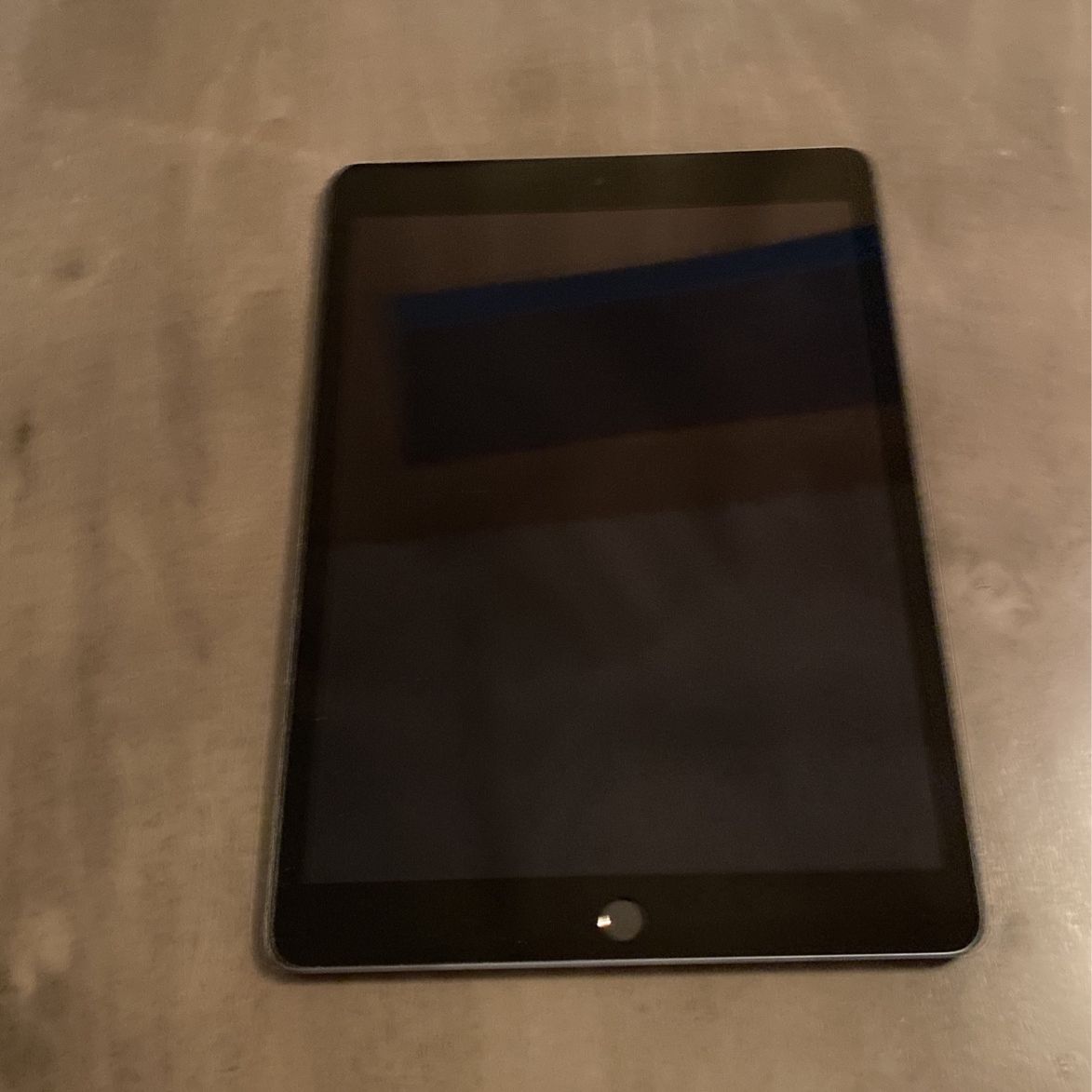 2021 iPad 9th Generation  READ DESCRIPTION  I CAN NEGOTIATE PRICE