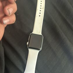 Like New Apple Watch Series 3 